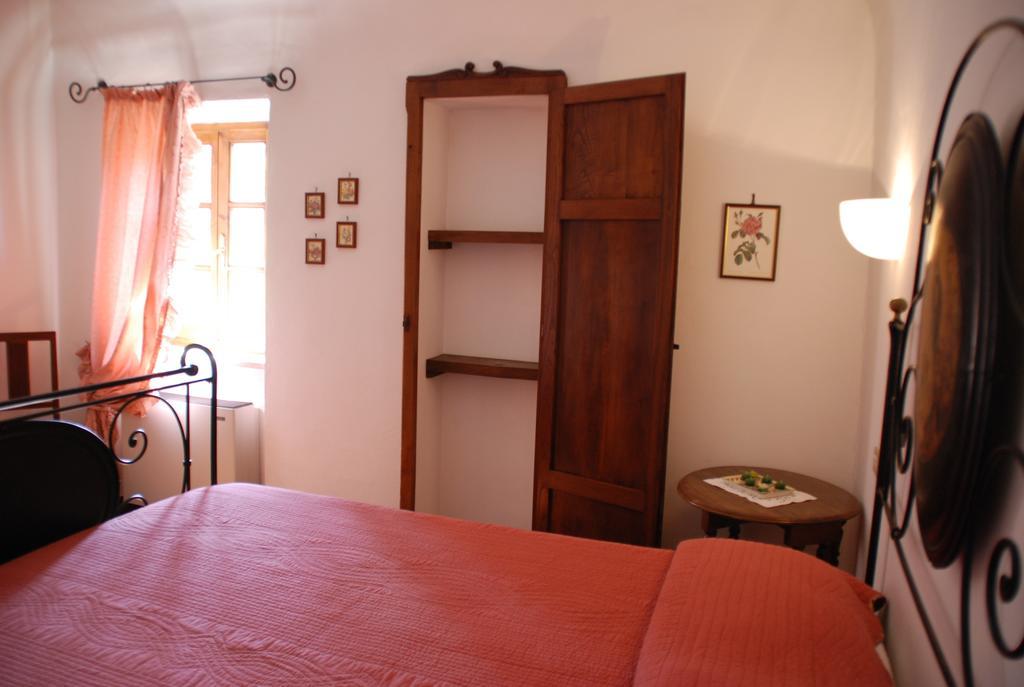Il Portone Apartments Volterra Esterno foto