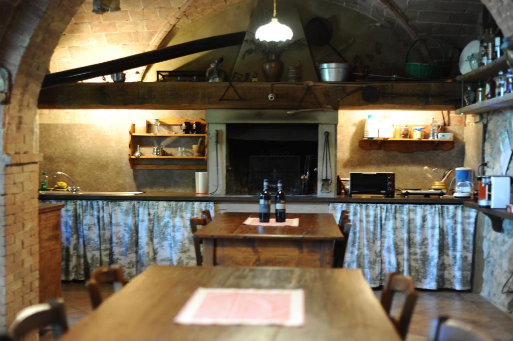 Il Portone Apartments Volterra Esterno foto
