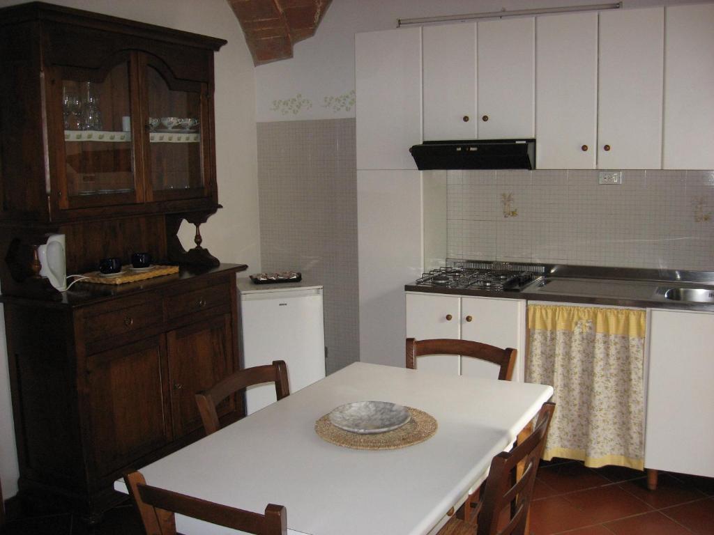 Il Portone Apartments Volterra Camera foto